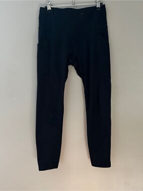 Black High-Waist Pocket Leggings